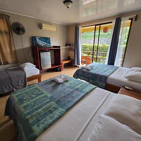 Hotel Iris Arenal La Fortuna 外观 照片